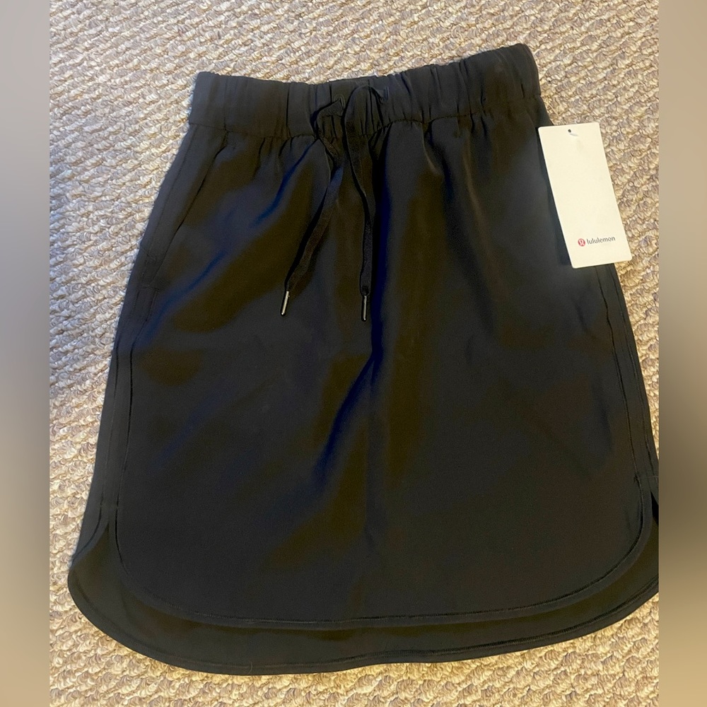 Lululemon On the Fly Skirt